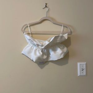 White strapless crop top form Zara in medium